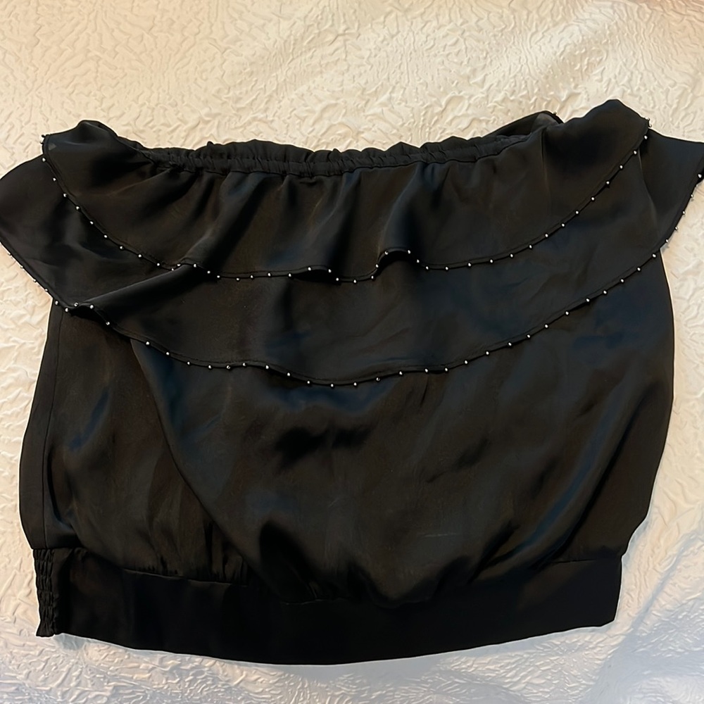 Rampage Strapless Top- Junior’s M